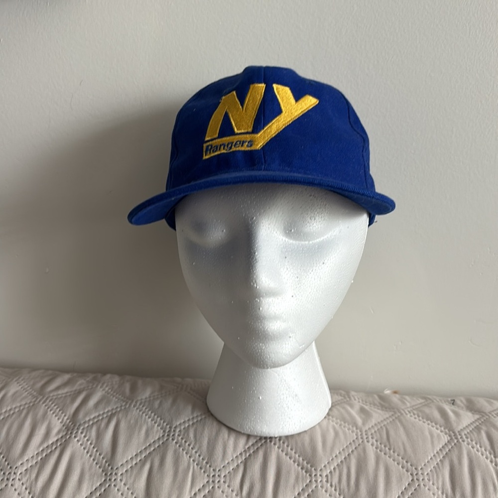 New york Rangers Cap - Picture 6 of 9